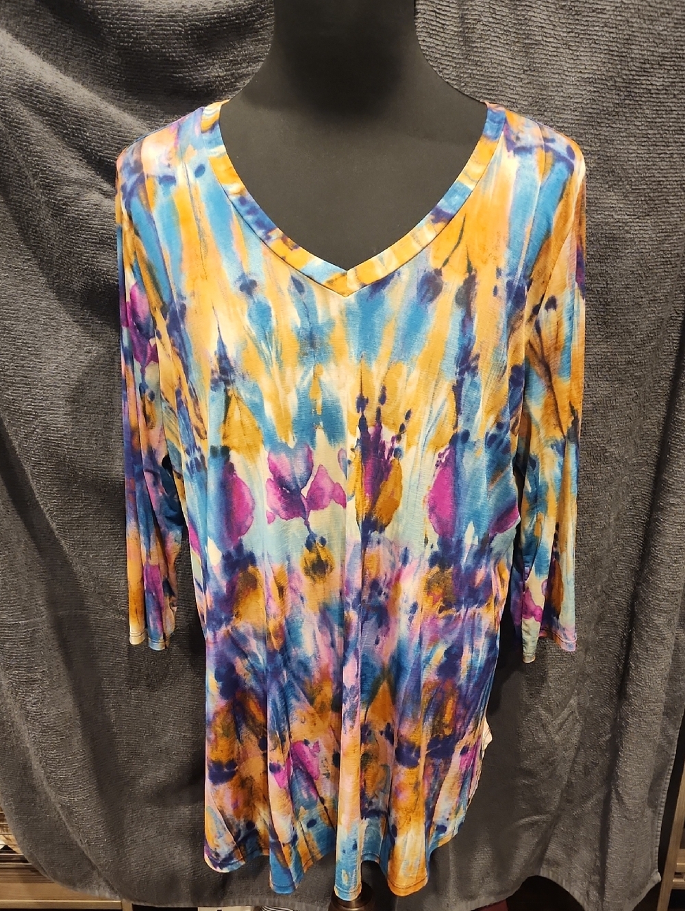 Women’s V-Neck Tie-Dye Tunic Top in Blue, Yellow & Pink